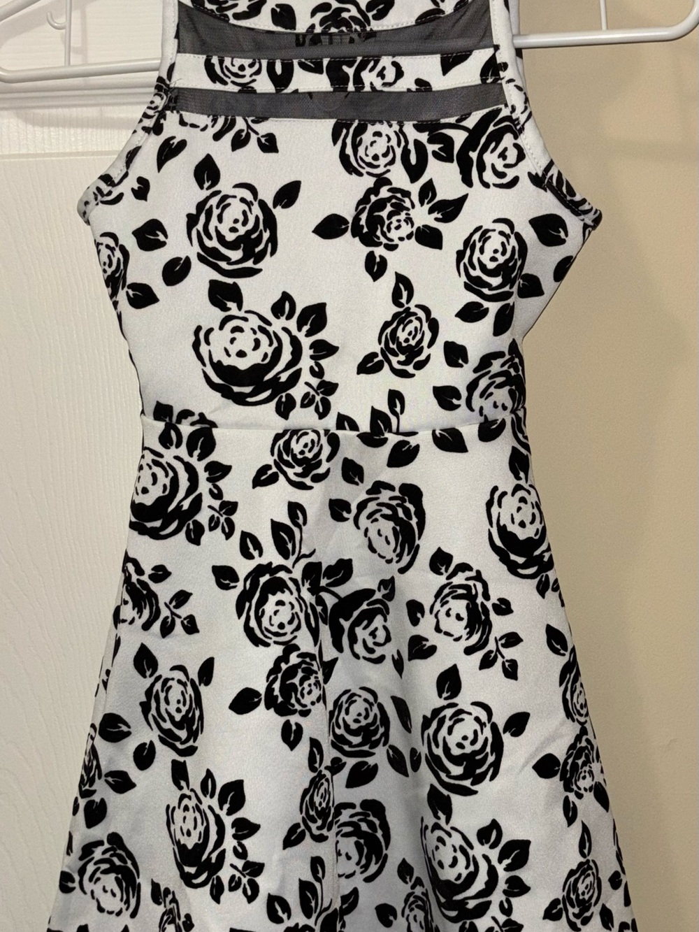 Blueberi Boulevard Girls Dress Size 8 Black White Floral Special Occasion Party